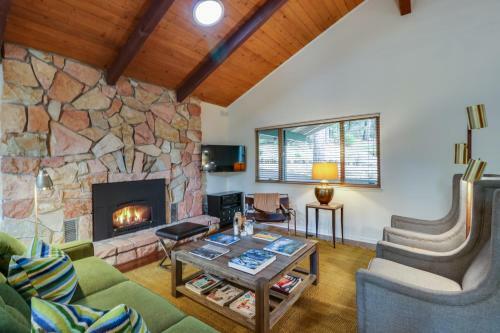 Sierra Hills Hideaway