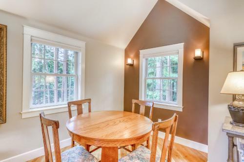 Apartamento Serene Redwood Retreat