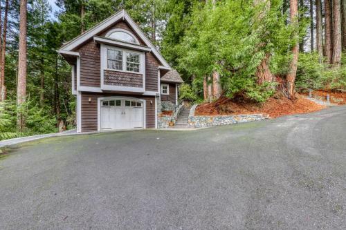 Apartamento Serene Redwood Retreat