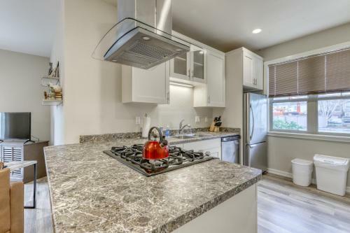 Valley East Apartments