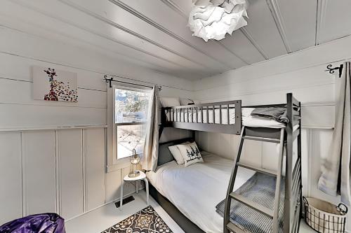 224angel Home