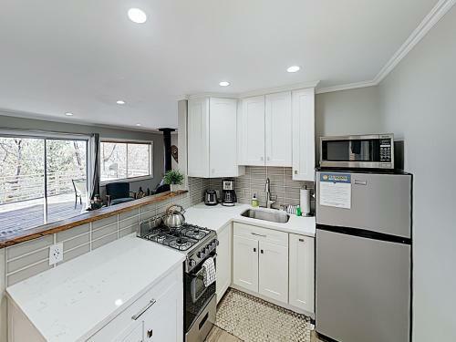 New Listing! Charming Ski Cabin With Large Deck Cabin
