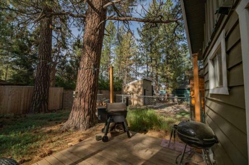 Shady Pine Cottage