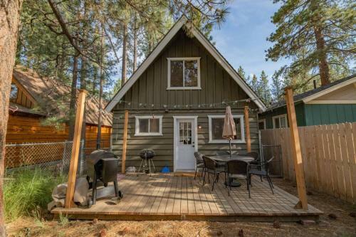 Shady Pine Cottage
