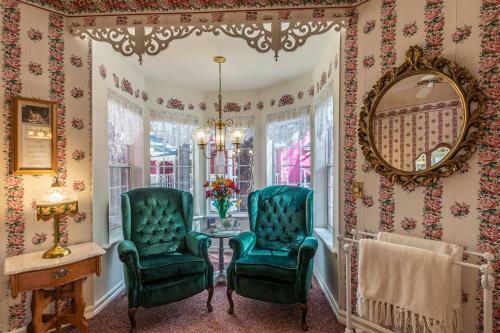 Apples Bed And Breakfast Inn