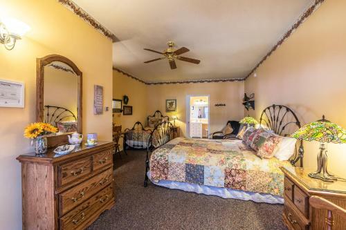 Apples Bed And Breakfast Inn