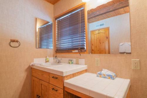 Starview Lodge