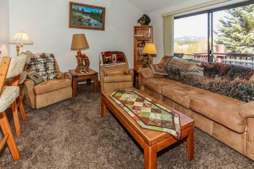 Beary Nice Place To Be - 1920 By Big Bear Vacations