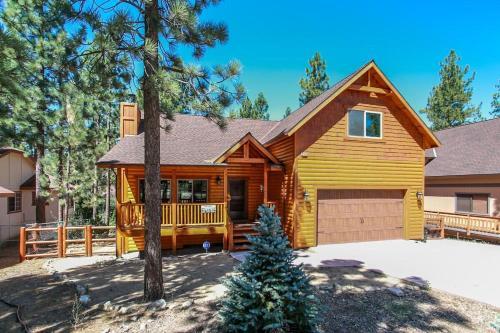 Stellar Lodge-1868 By Big Bear Vacations