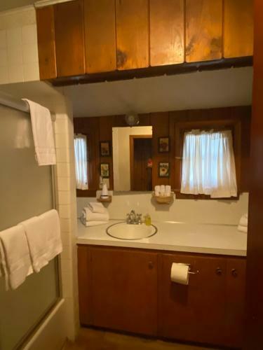 Lodge Moonridge Cabins