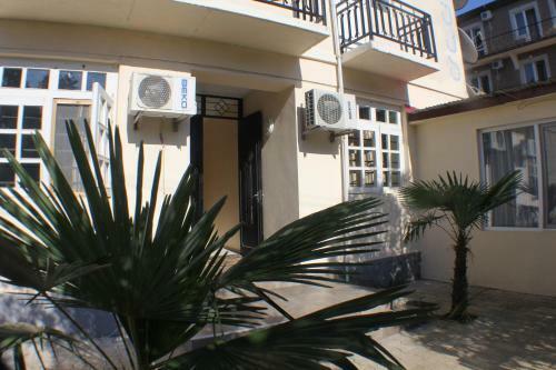 Hostal Guest House Luka