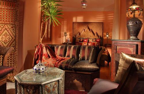 Hotel Luxor