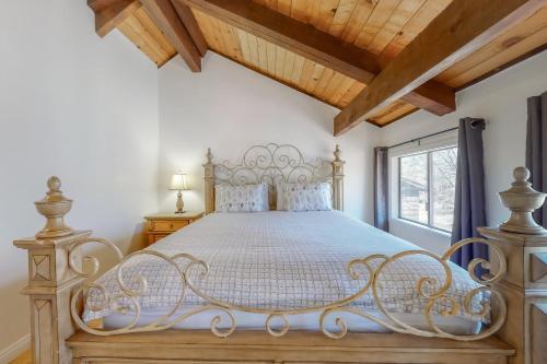 Village Family Cabin