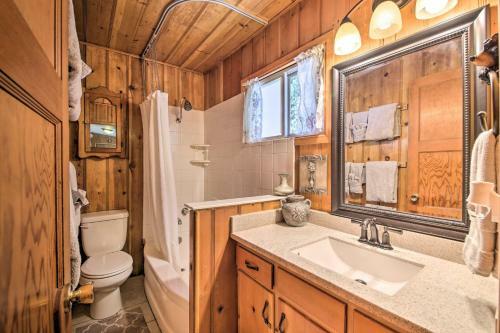 Pet-friendly Cabin - 5 Min To Big Bear Lake!