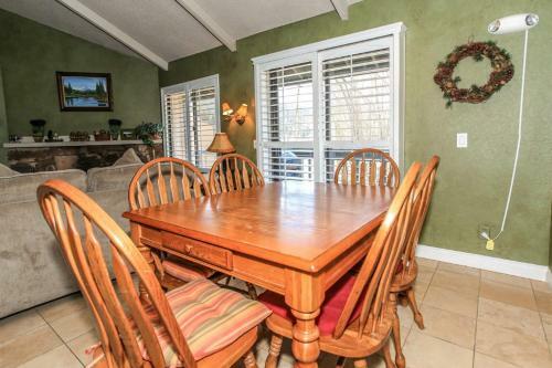 Boulder Bay Lakeside Suite Condo