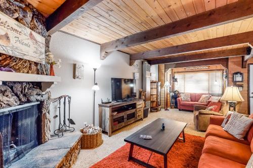 Bear Mountain Manor