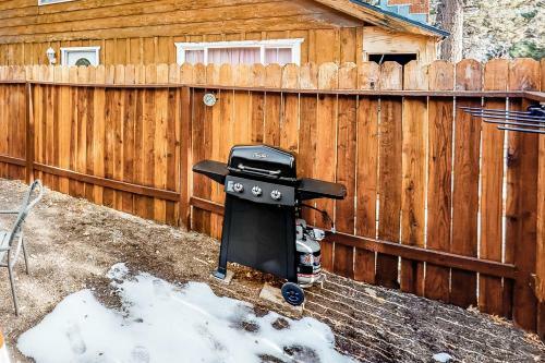 Big Bear Cozy Cabin