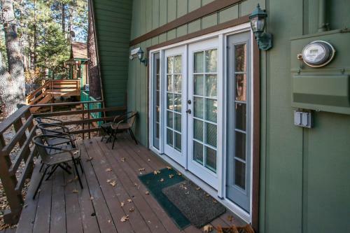 Cedar Slopes Chalet