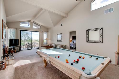 Borrego Springs House With Pool Table And Mtn Views!