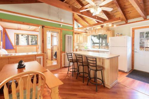 Moonlight Ridge - 1929 By Big Bear Vacations