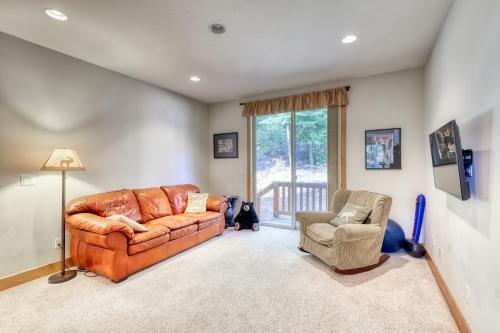 Agate Road Retreat