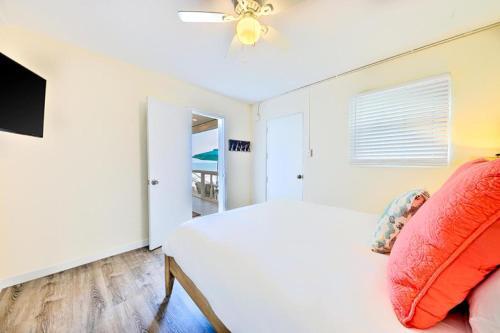 Cb-244d Ocean Point Carlsbad 3 Units