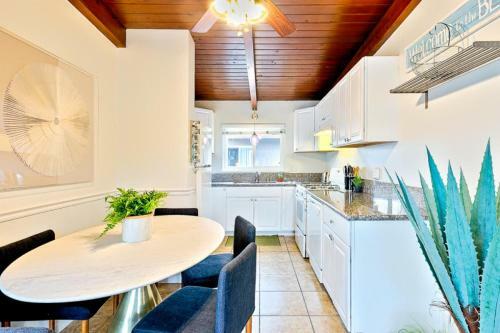 Cb-210a - Acacia Seabreeze Condo