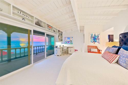 Dp-215 - Beach Road Retreat