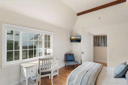 Carmel 4 Bedroom 4 Bath With Panoramic Pacific Views