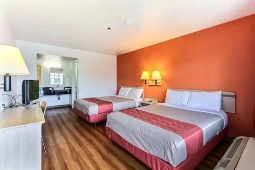 Motel Coastal Valley Inn