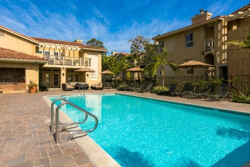 Dp-4 Ritz Pointe Condo