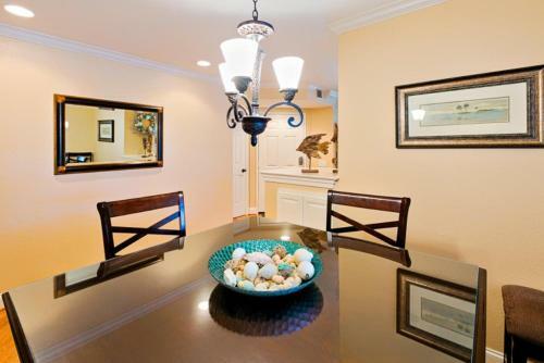 Dp-4 Ritz Pointe Condo