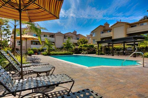 Dp-14a - Ritz Point Condo