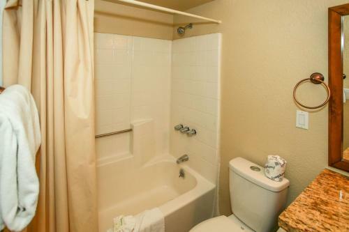 Fawnskin Chalet-1826 By Big Bear Vacations