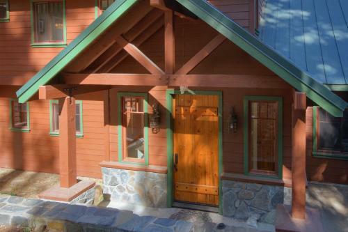 Aspen House In Fish Camp