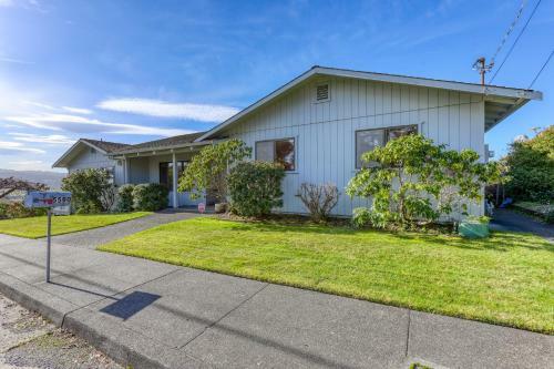 Humboldt Bay Retreat
