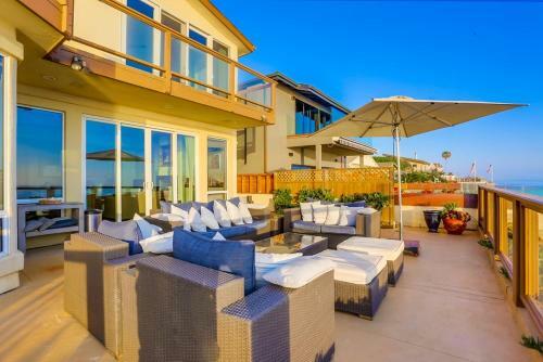Ocean Front House, 2 Stories, Dual Ocean View Patios