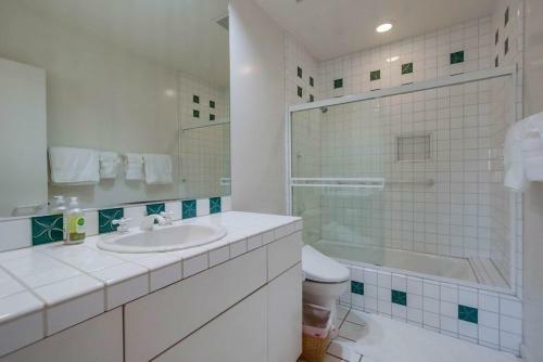 40fit Ocean Front, Direct Beach Access, AC