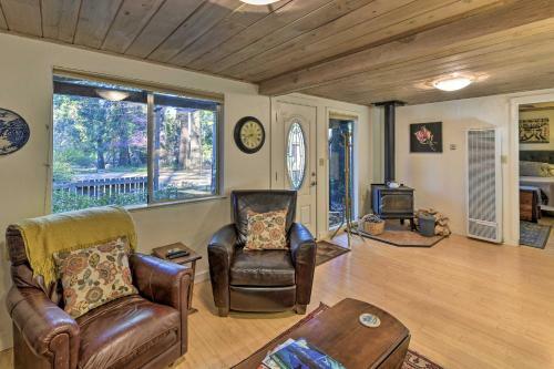 Secluded Cottage On 2 5 Acres With Pond And Bbq!