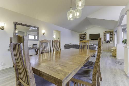 Hilton House Home