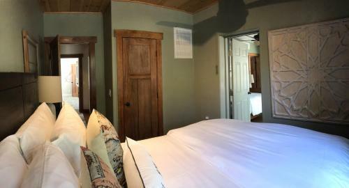 Bed & Breakfast The Grand Idyllwild Lodge