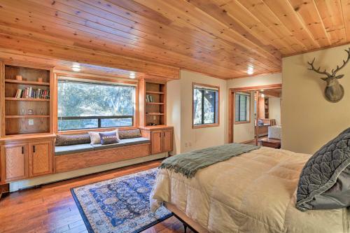 Cozy Idyllwild Cabin With Decks - Steps From Hiking!