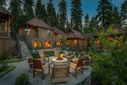 Cedar Crest - Chickadee Cottage 2