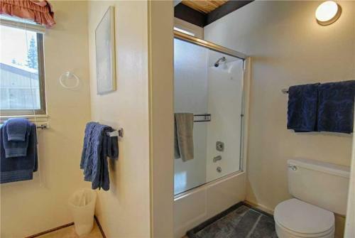 Vidor Village II (Condo)