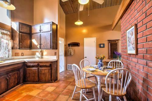 Kern River Home With Balcony, Fire Pit And Mtn Views!