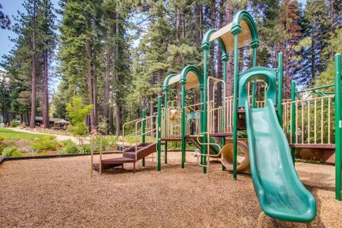 Aspen Grove Getaway