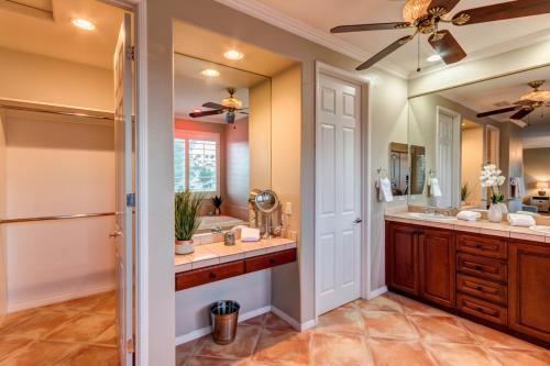 Palm Grove By Avantstay Lic-065,699