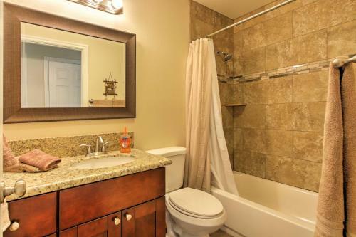 Luxurious La Quinta Home With Pristine Pool And Spa!