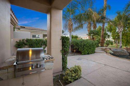 Desert Hideaway Private Pool Spa Bbq And Firepit