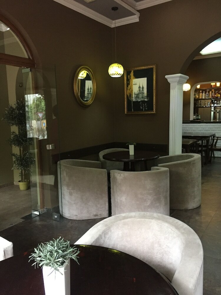Old City Hotel